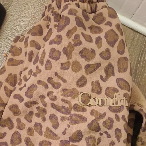 Leopard Comfrt Sz Large - Picture 1 of 5
